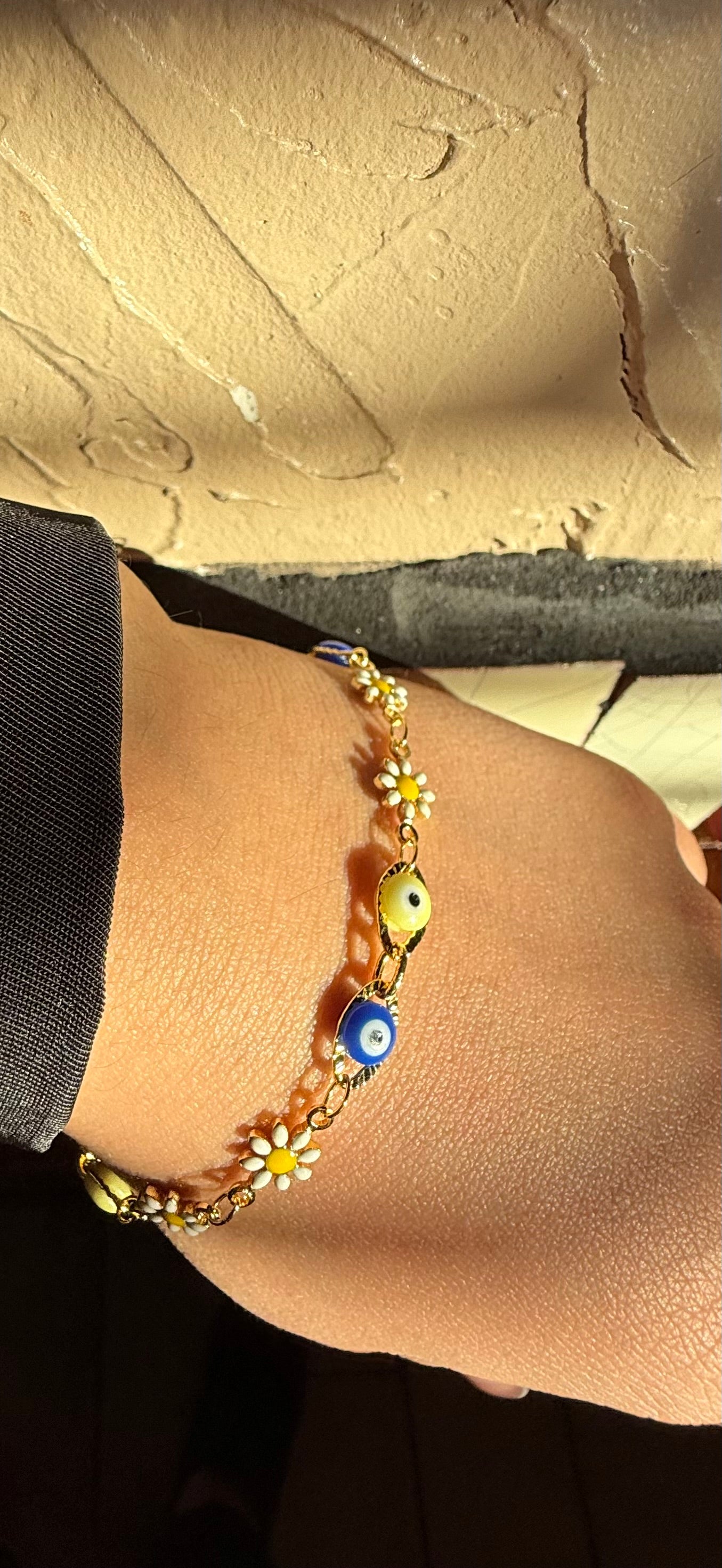 Lucky Daisy Bracelet